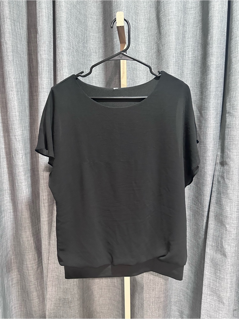 ❤️❤️Black Short Sleeve Women's Top - Classic Crew Neck